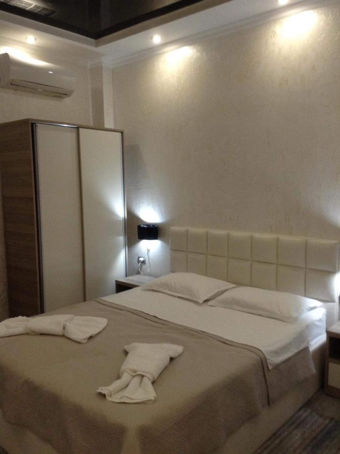 Hotel Chaika コブレチ エクステリア 写真