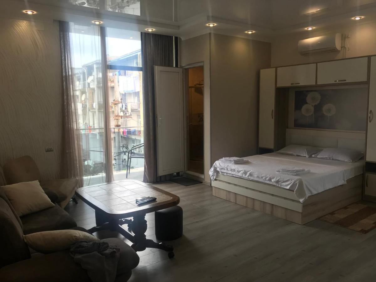 Hotel Chaika コブレチ エクステリア 写真