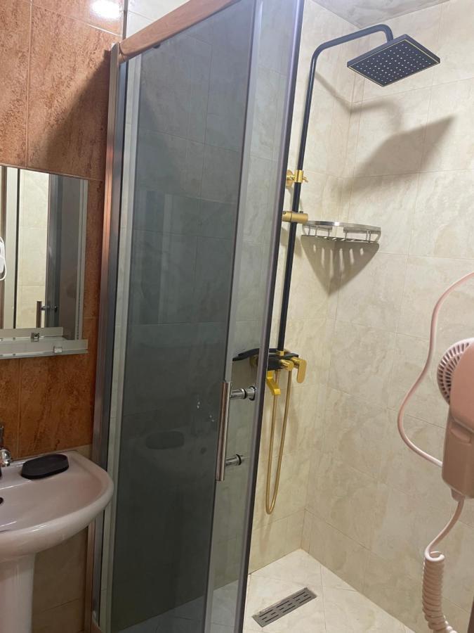 Hotel Chaika コブレチ エクステリア 写真