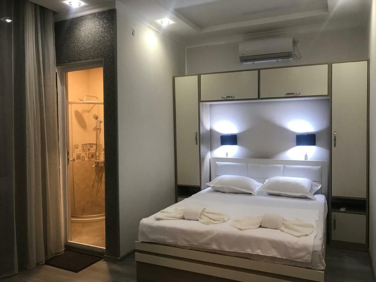 Hotel Chaika コブレチ エクステリア 写真
